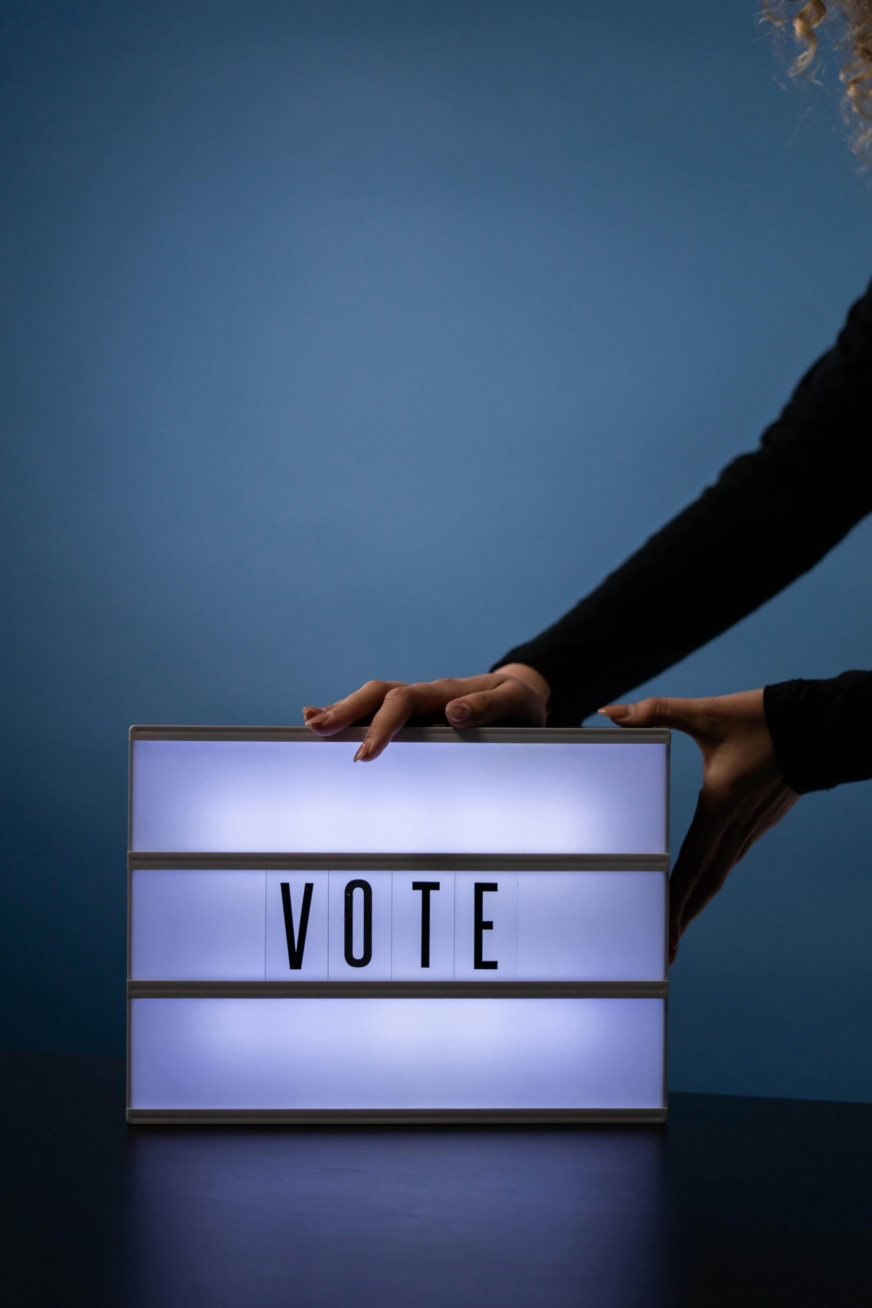 LED vote box